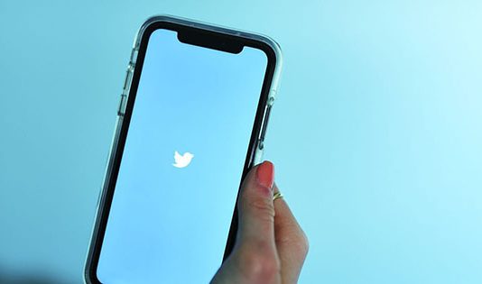 Nhiều thương hiệu lớn tạm dừng các chiến dịch Marketing trên Twitter