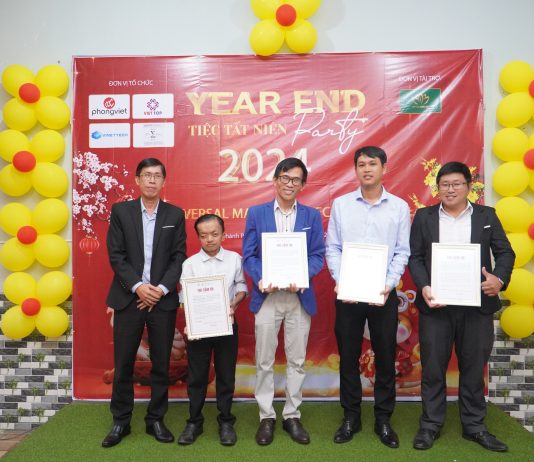 Sách Hoàng Gia Đồng Hành Cùng Tổ Chức Chương Trình Year End Party 2024