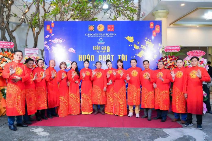 z6467304415347_125a8df2f91a88da3331f2ebb3d2a7c2