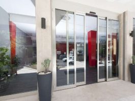 Thi công hệ thống tự động cho cửa kính cường lực TPHCM uy tín